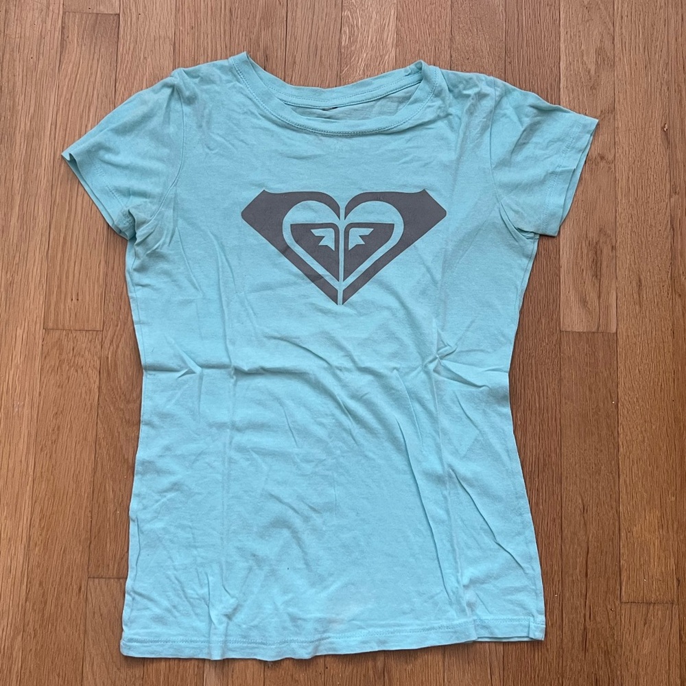 Roxy t shirt